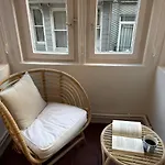 Bosphorus Arnavutkoey 5br For 12 Guests Вилла Стамбул