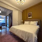 Bosphorus Arnavutkoey 5br For 12 Guests