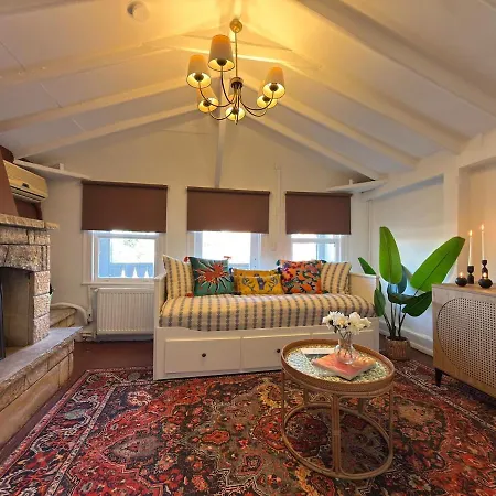 Bosphorus Arnavutkoey 5br For 12 Guests * İstanbul