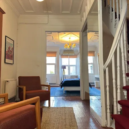 Bosphorus Arnavutkoey 5br For 12 Guests Villa