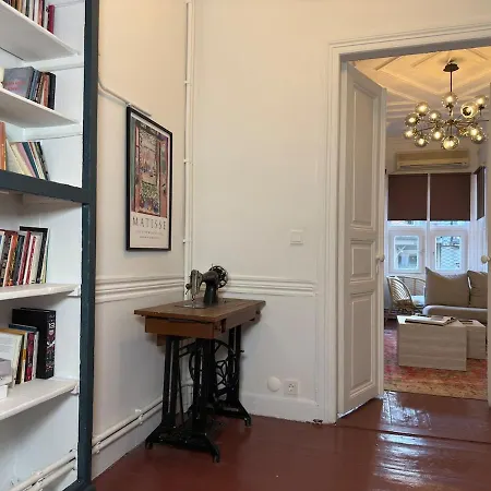 Bosphorus Arnavutkoey 5br For 12 Guests